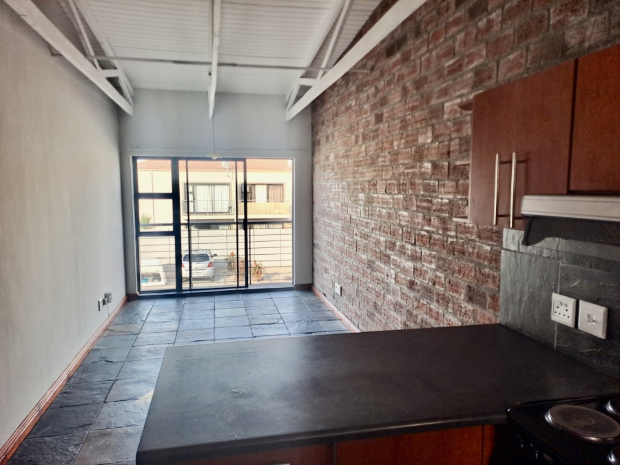To Let 2 Bedroom Property for Rent in Table View Western Cape